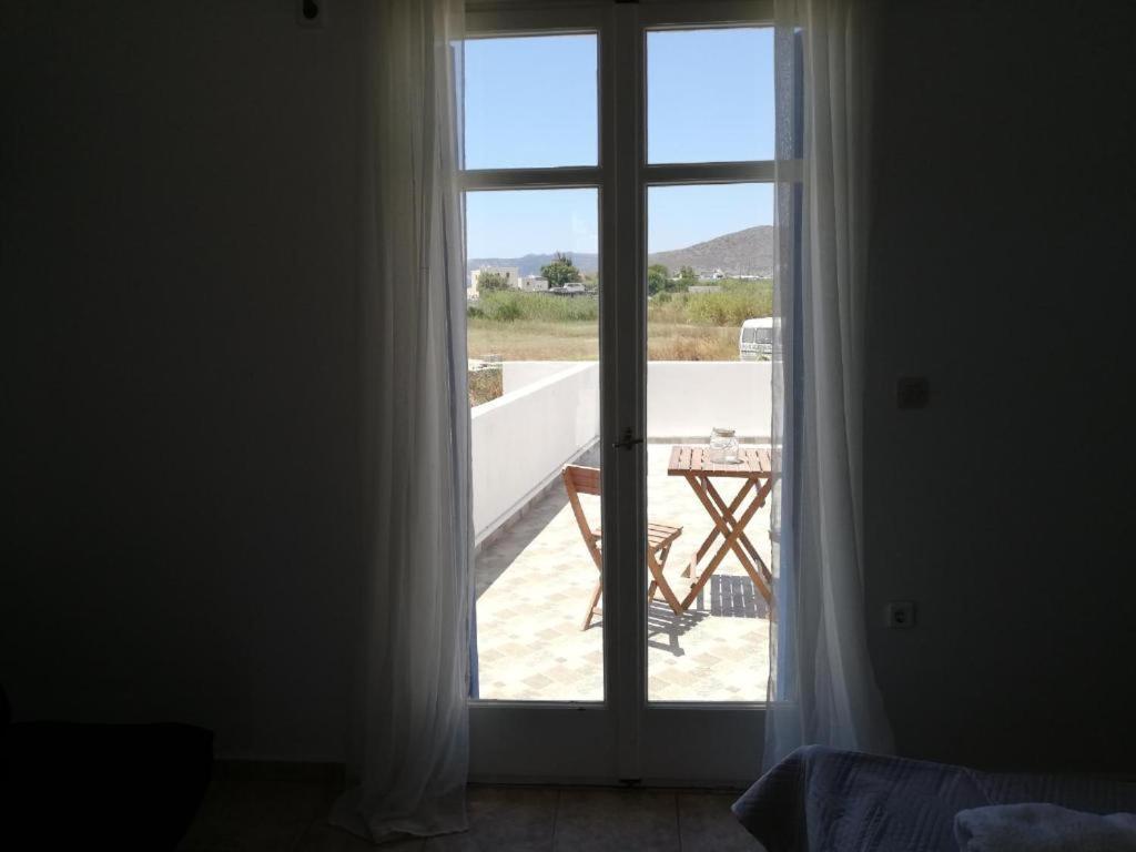 Papikinou Studios Αδάμας Εξωτερικό φωτογραφία