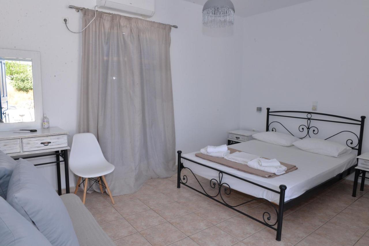 Papikinou Studios Αδάμας Εξωτερικό φωτογραφία